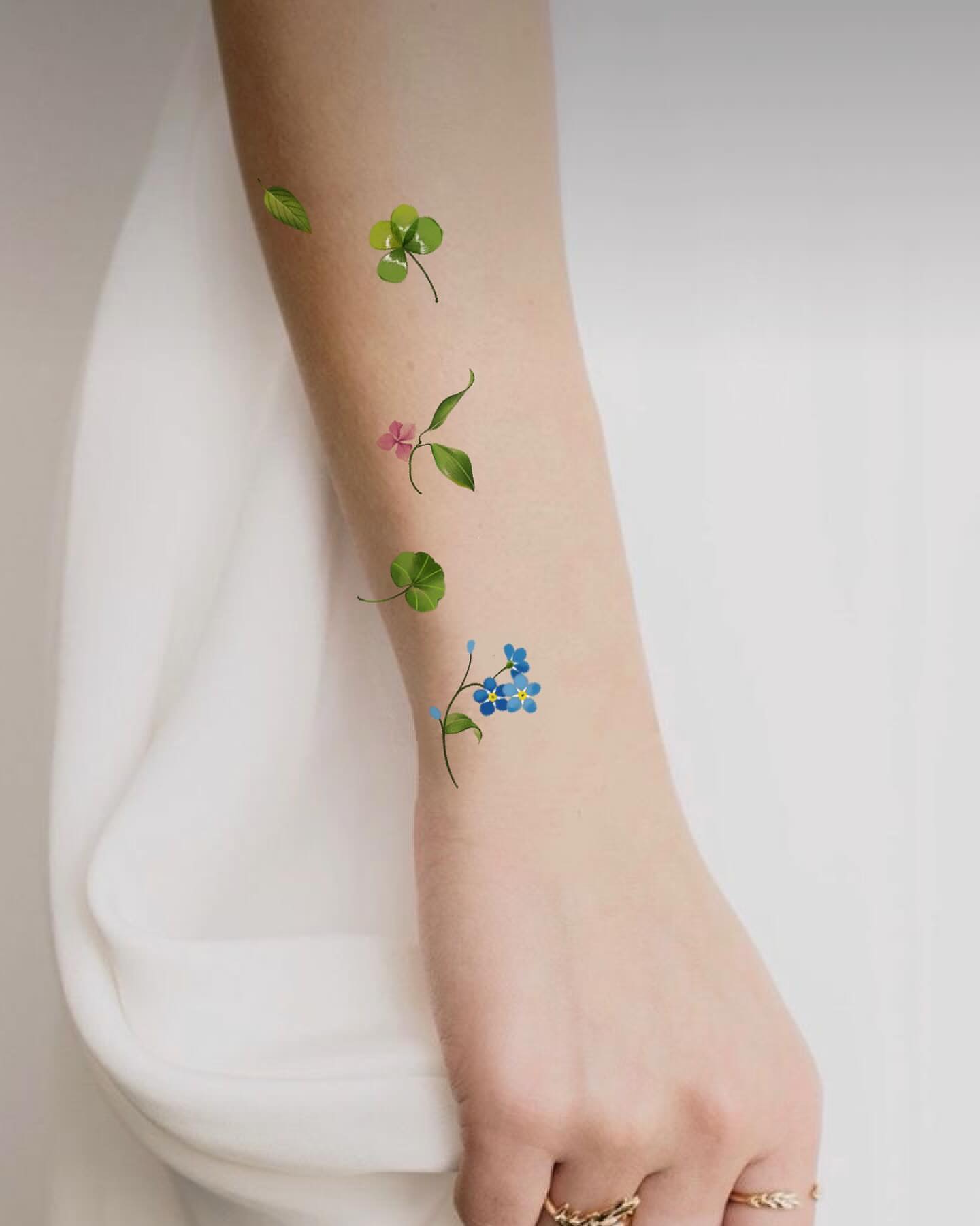 Tattoo by @sozil_tattoo — watercolor