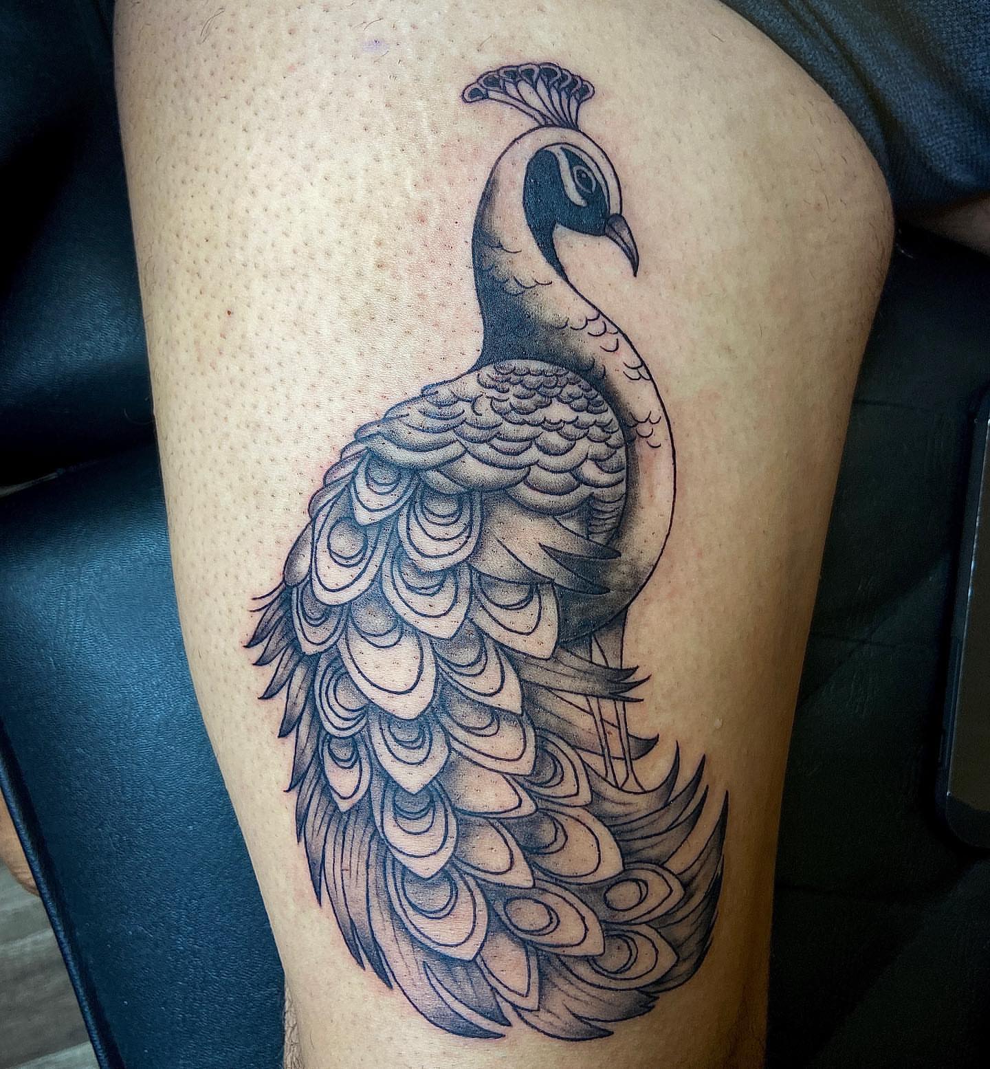 Tattoo by @jesstattooz — black_and_grey