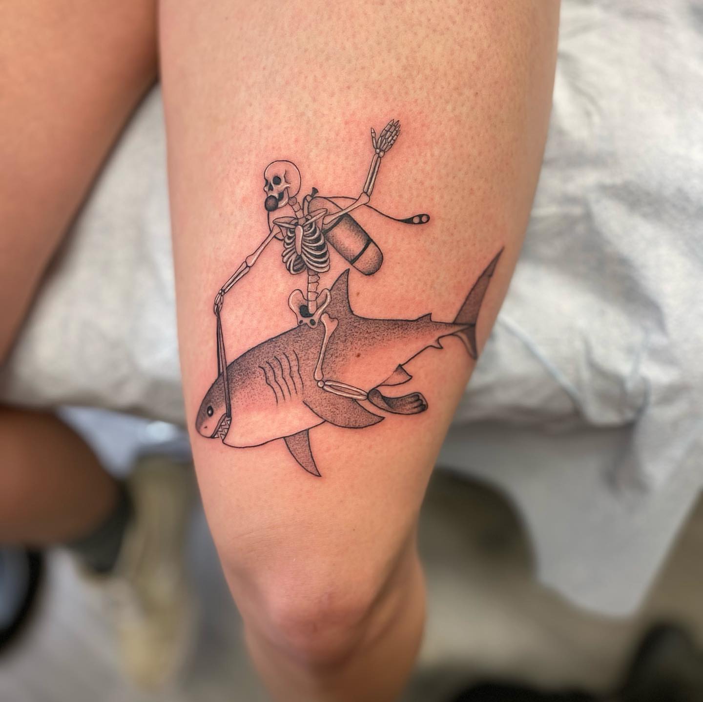 Tattoo by @alleybangarang — dotwork, realism