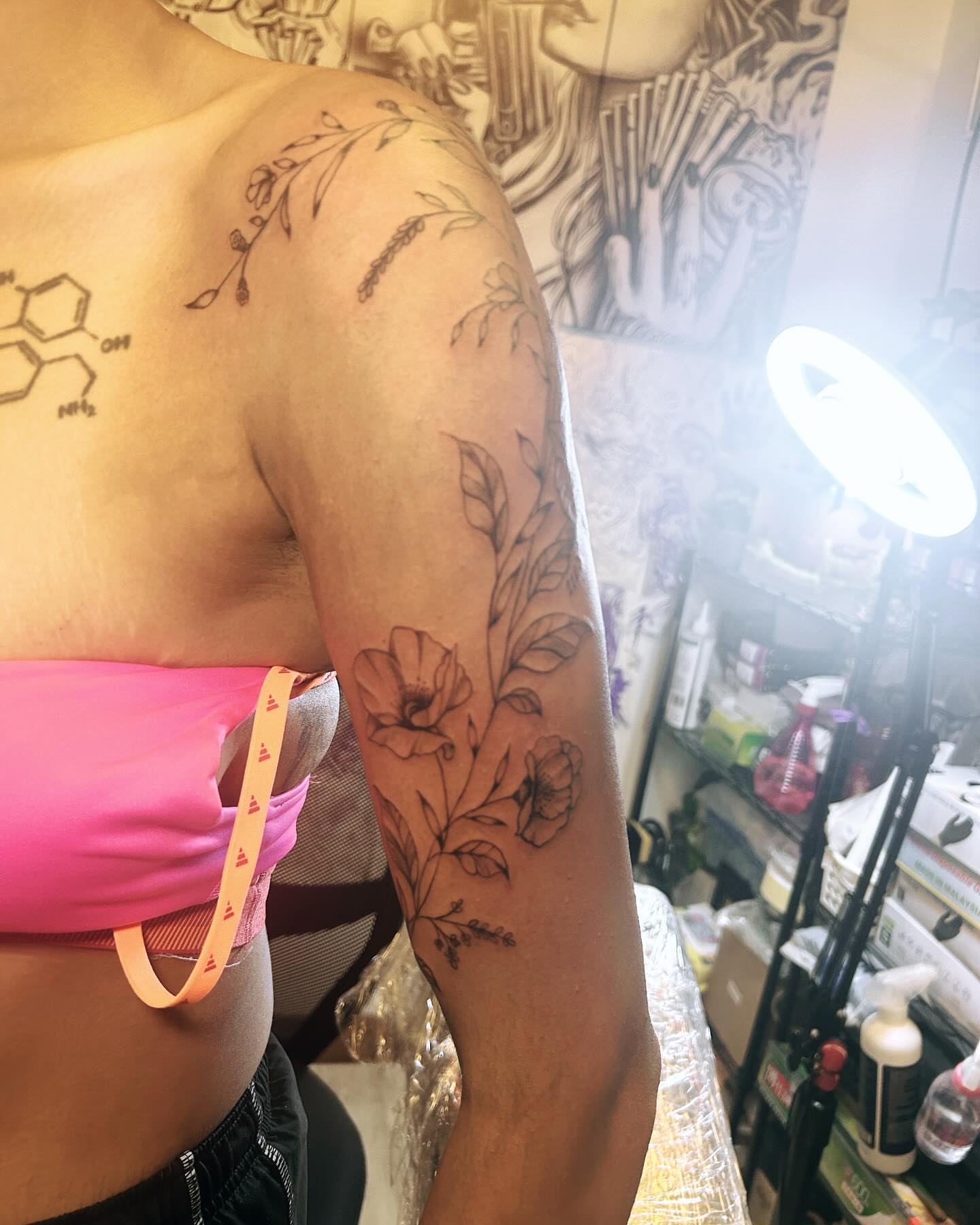 Tattoo by @sagittarius_tattoohk β black_and_grey