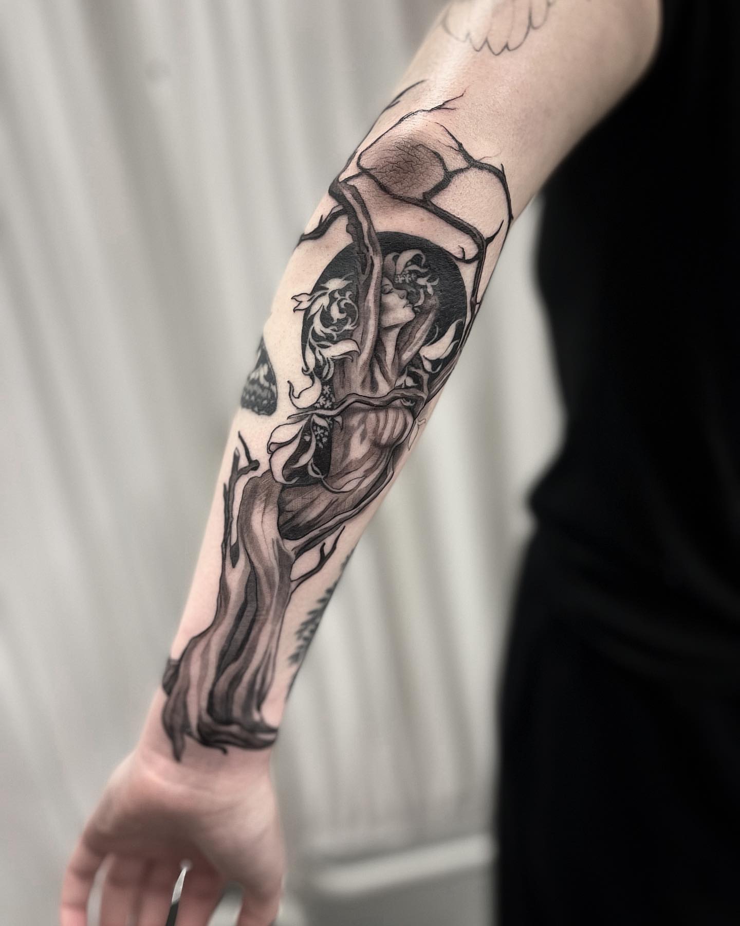 Tattoo by @rachelmillertattoos β black_and_grey, realism