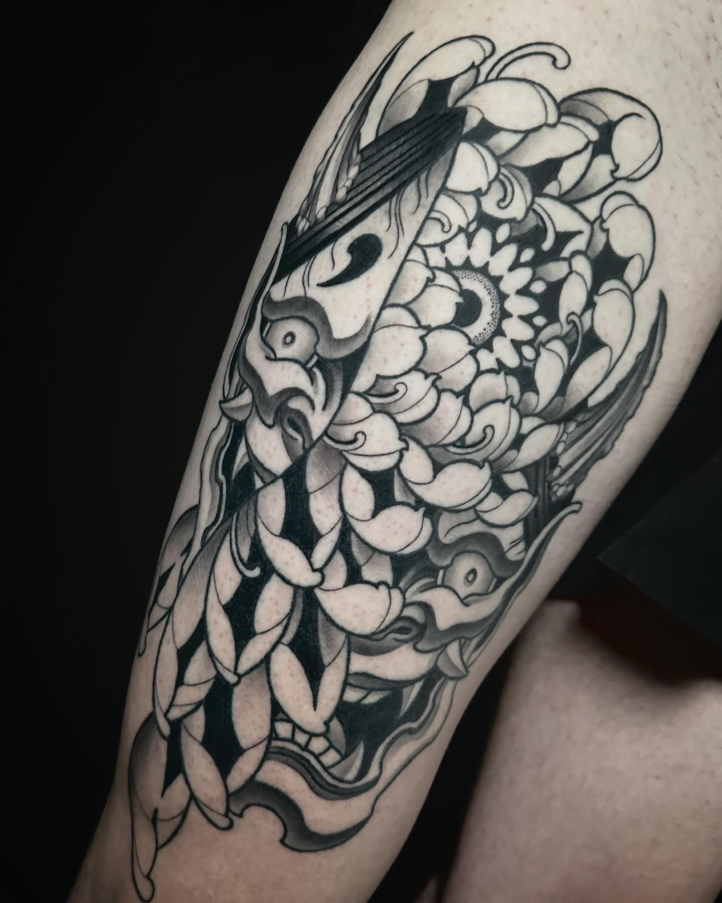 Tattoo by @ry_spence — black_and_grey, geometric