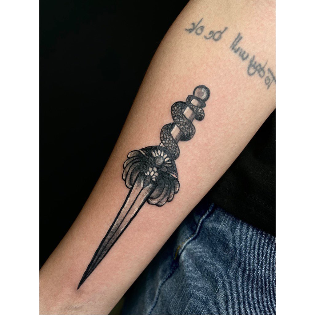Tattoo by @justjellytattoos — black_and_grey