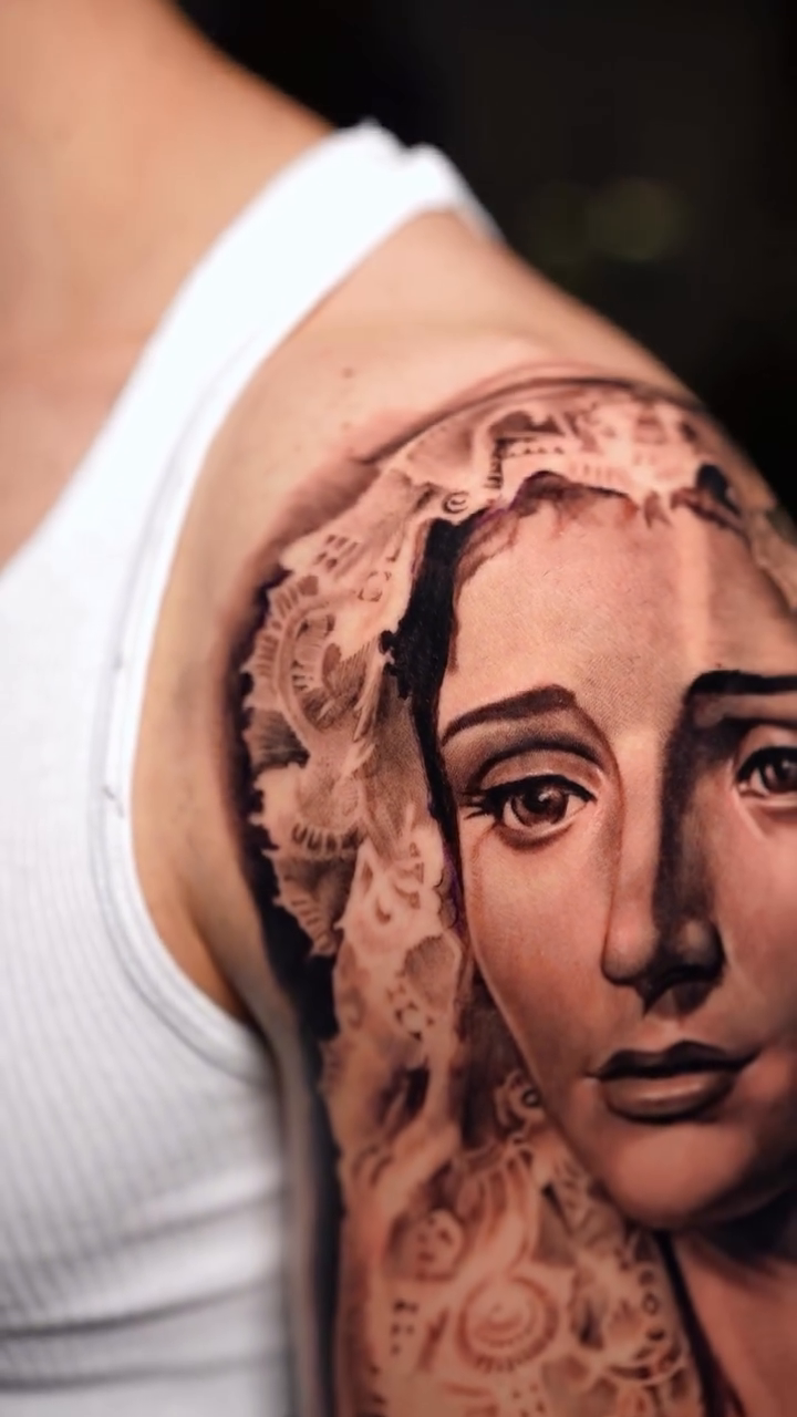Portrait of a woman realism tattoo by Giona Starace
