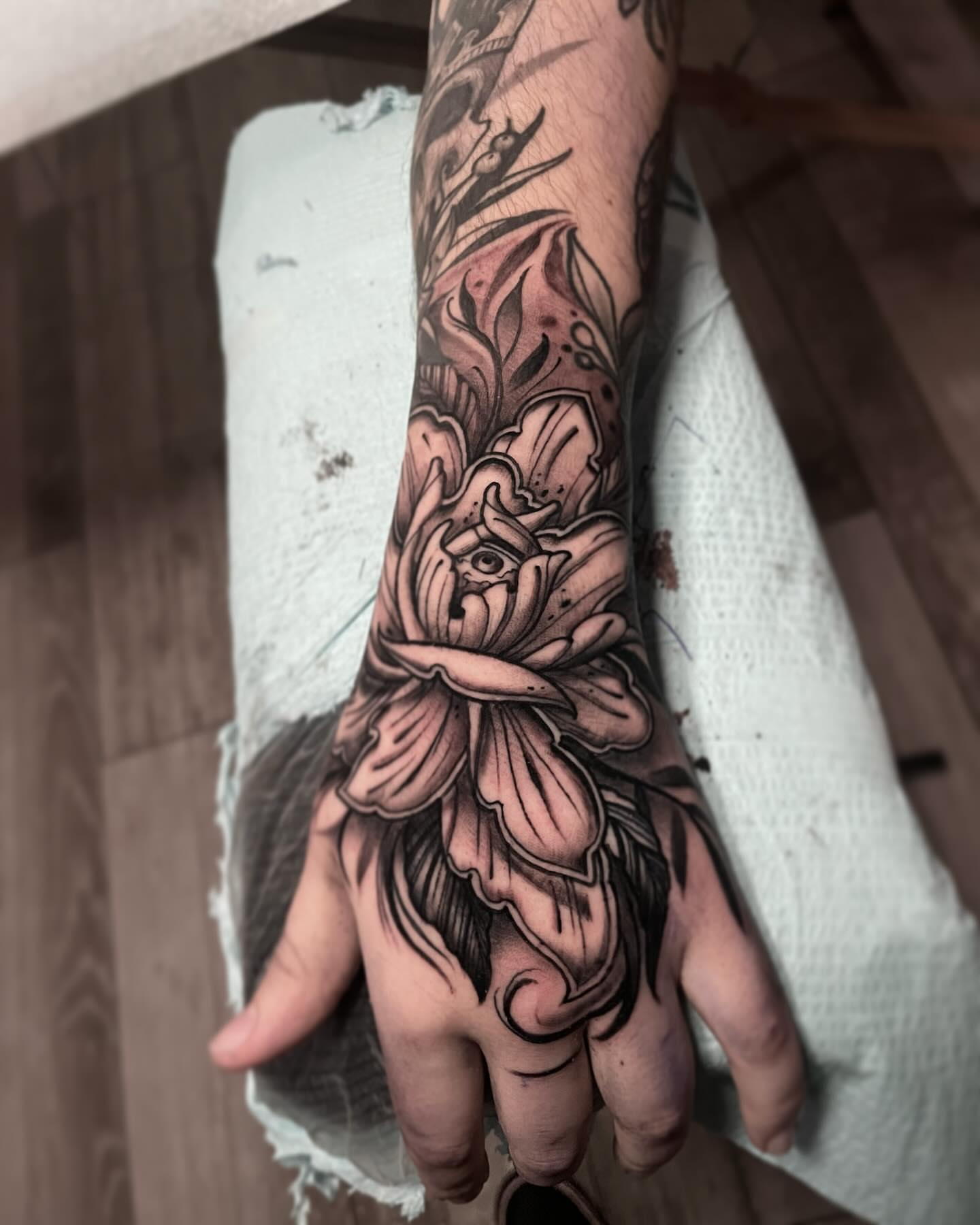 Tattoo by @alexrockoff — black_and_grey