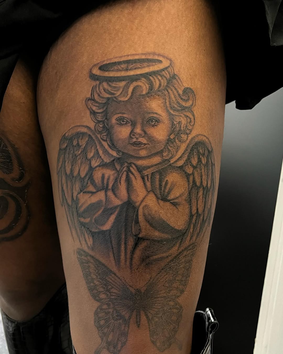 Tattoo by @elizagreed — realism, black_and_grey