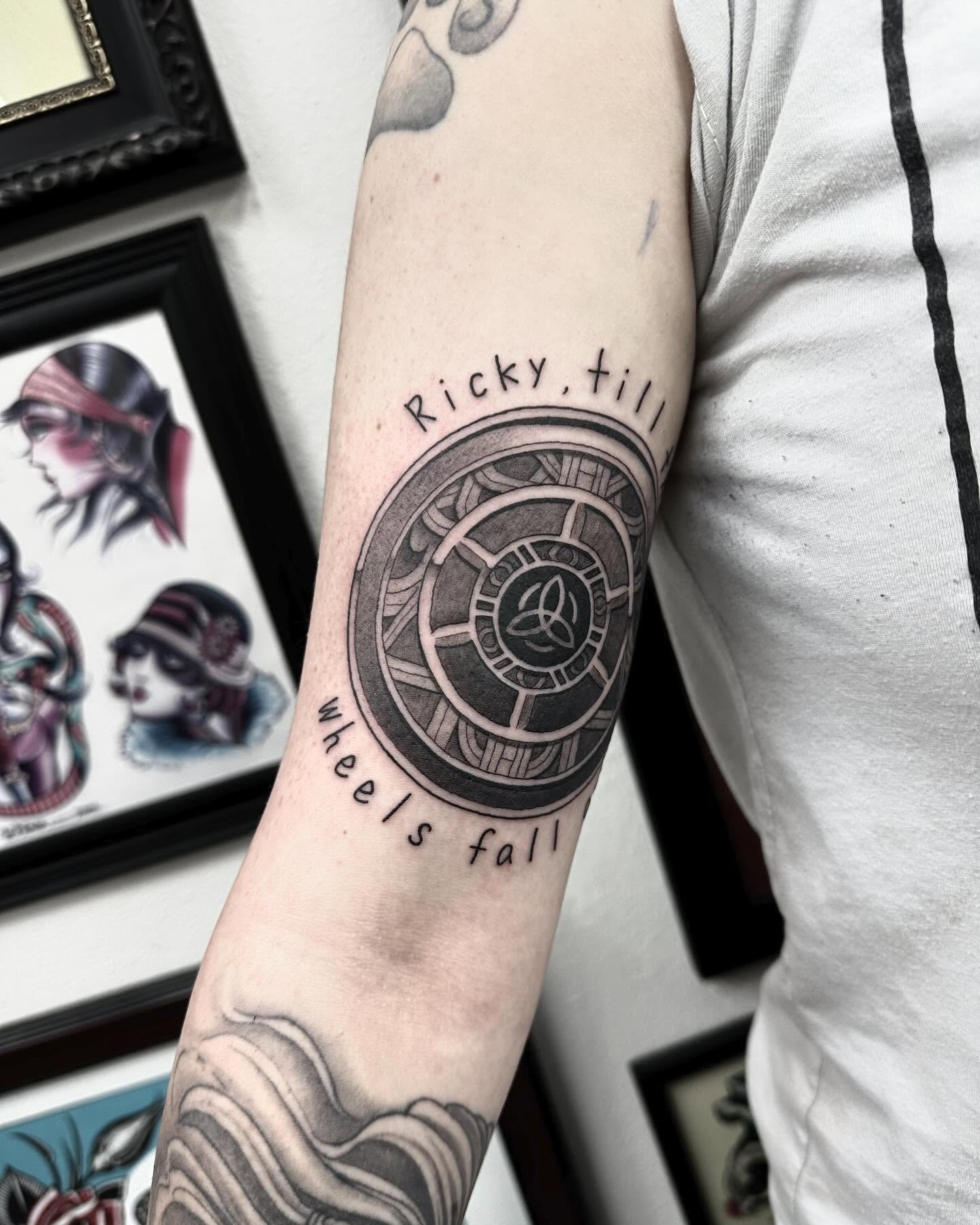 Tattoo by @marcusmartineztattoo β black_and_grey
