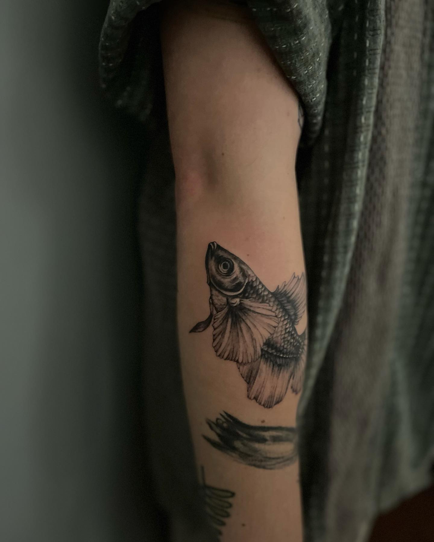 Tattoo by @hildurblom — black_and_grey