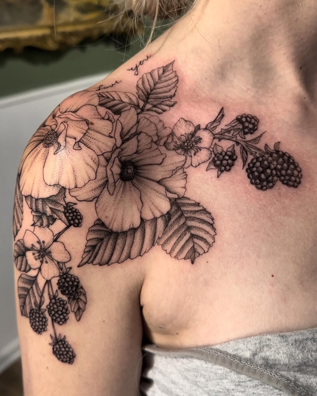 Tattoo by @lex_tatt — fine_line, dotwork
