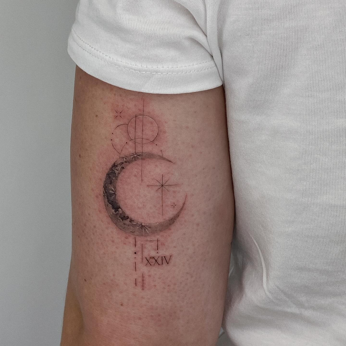 Tattoo by @mrspiotattoo — geometric