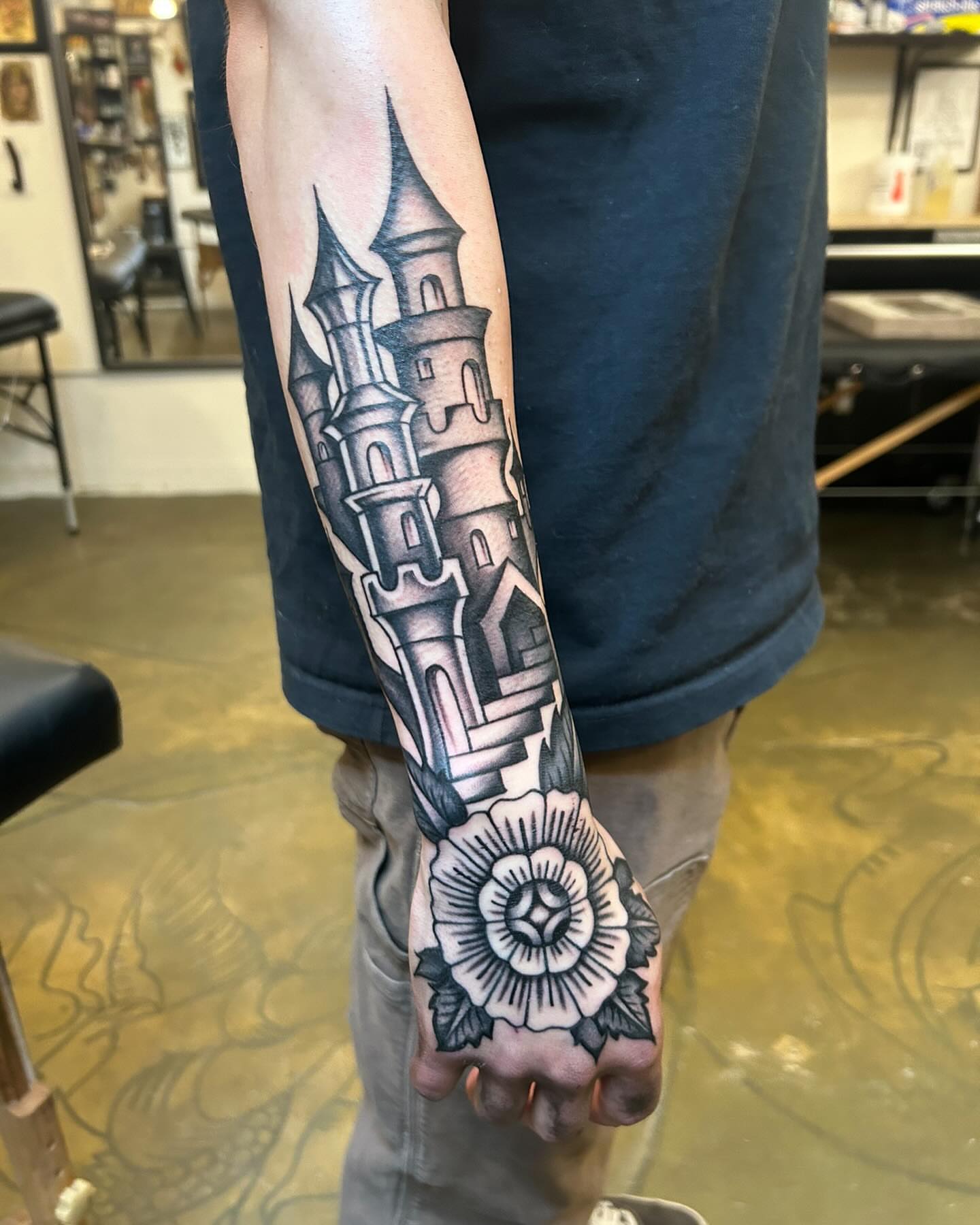 Tattoo by @samperrytattoos โ black_and_grey