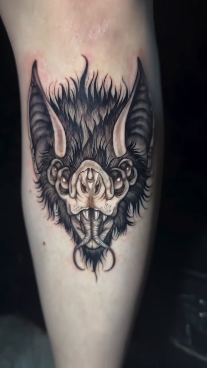 Bat skull dark realism tattoo by 𝕸𝖊𝖌𝖆𝖓 𝕮𝖍𝖊𝖛𝖆𝖙𝖊𝖜𝖆🦇 Brooklyn Tattoo Artist