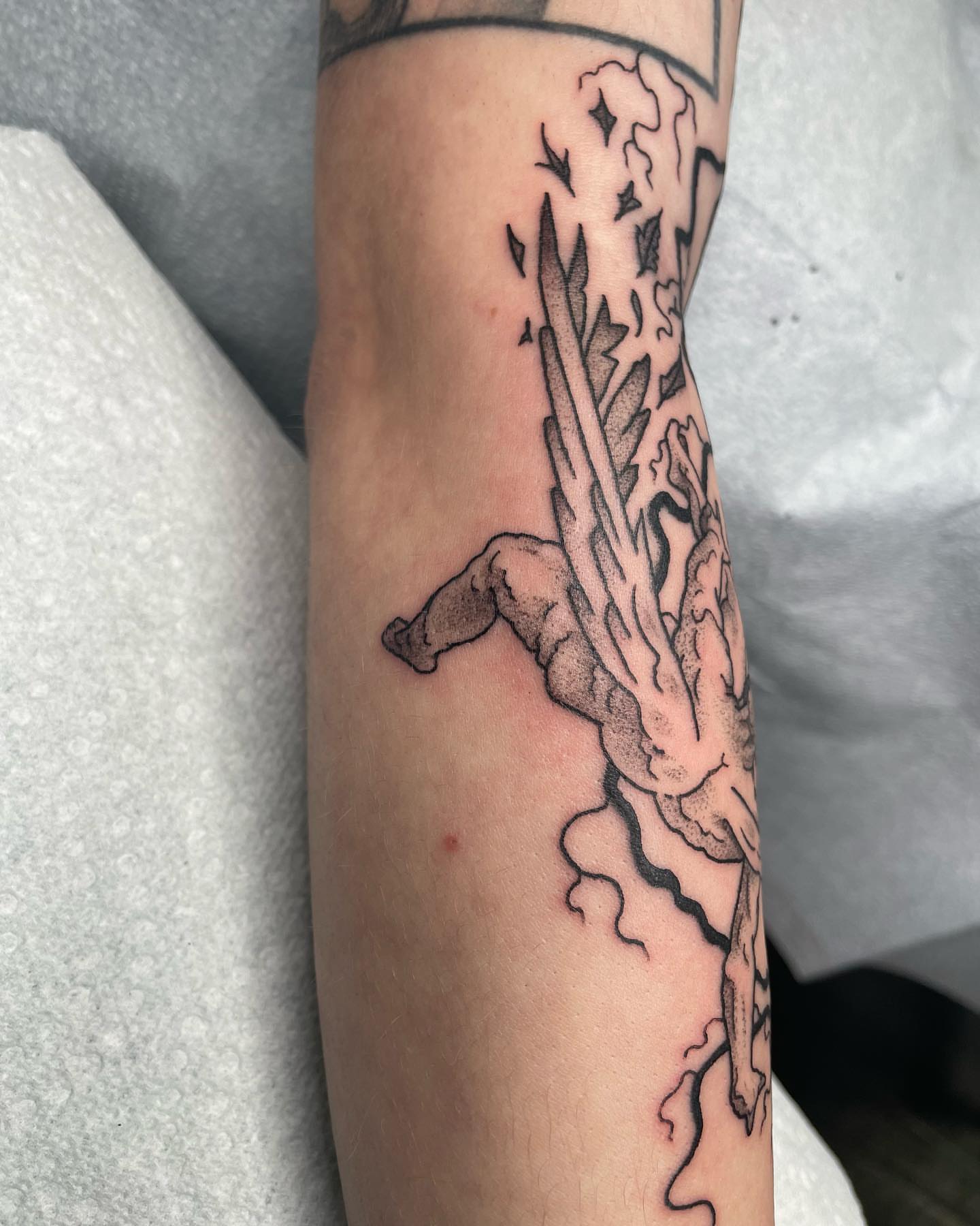 Tattoo by @firststepentropy — dotwork
