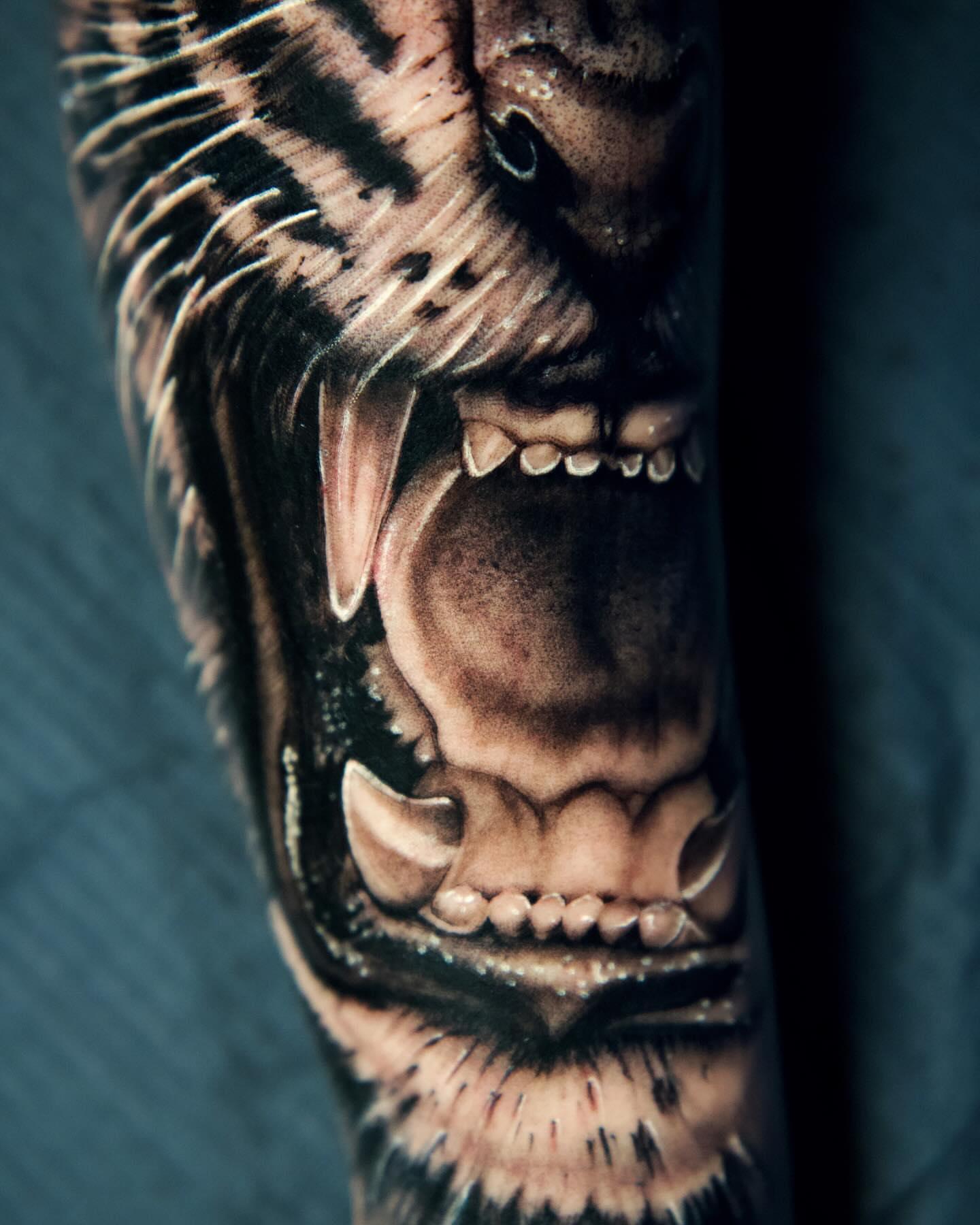 Tiger realism tattoo on the forearm by Alejo Ibanez Tattoo