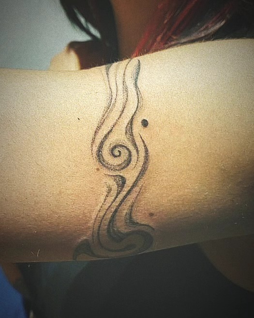 Tattoo by @blauinks โ dotwork