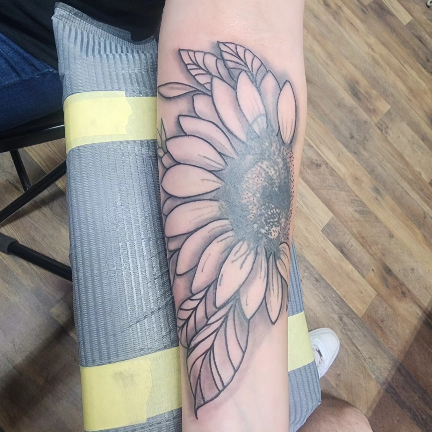Tattoo by @conwaythetattooer — black_and_grey