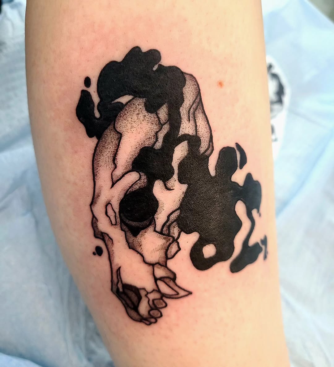 Tattoo by @makaylaawaffle — black_and_grey, dotwork