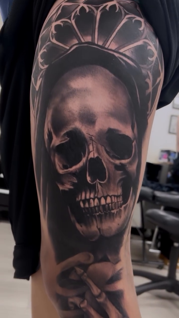 Tattoo by @alinas_tattoos β dark_realism, black_and_grey