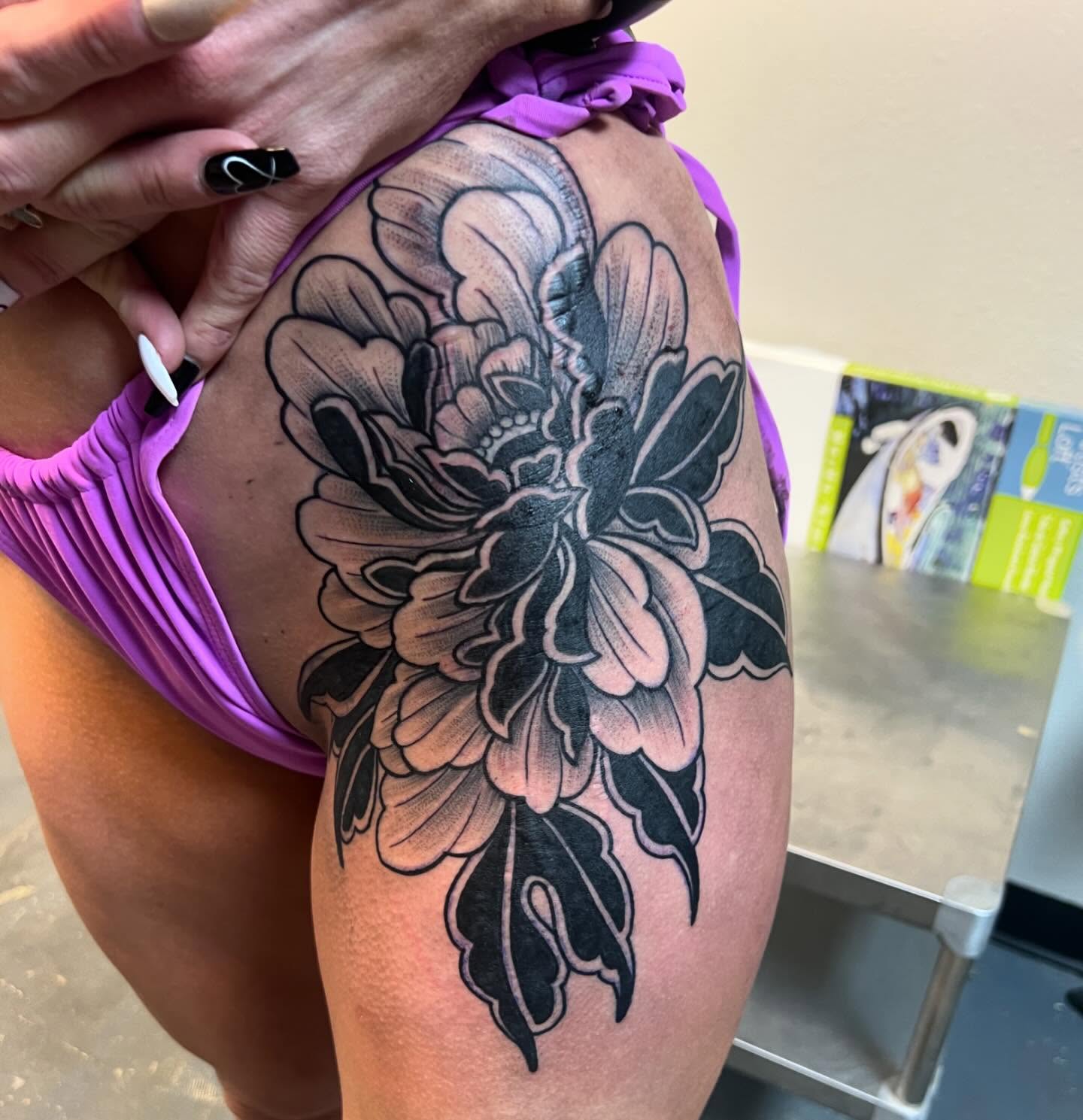 Tattoo by @kristyrvs — black_and_grey