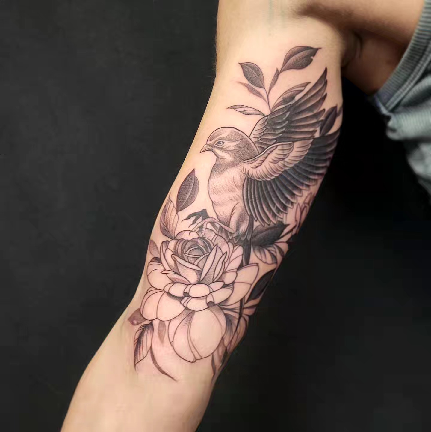 Tattoo by @fleurnoirestudio β black_and_grey, realism
