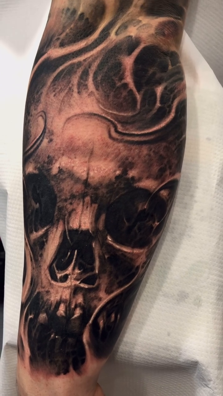 Tattoo by @valentin_tmst β realism, black_and_grey