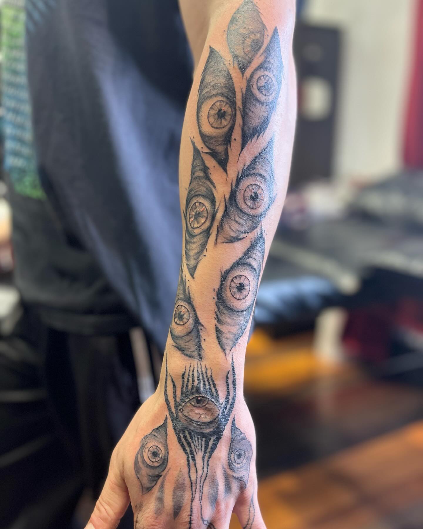 Tattoo by @jayspike_tattoos — black_and_grey, geometric