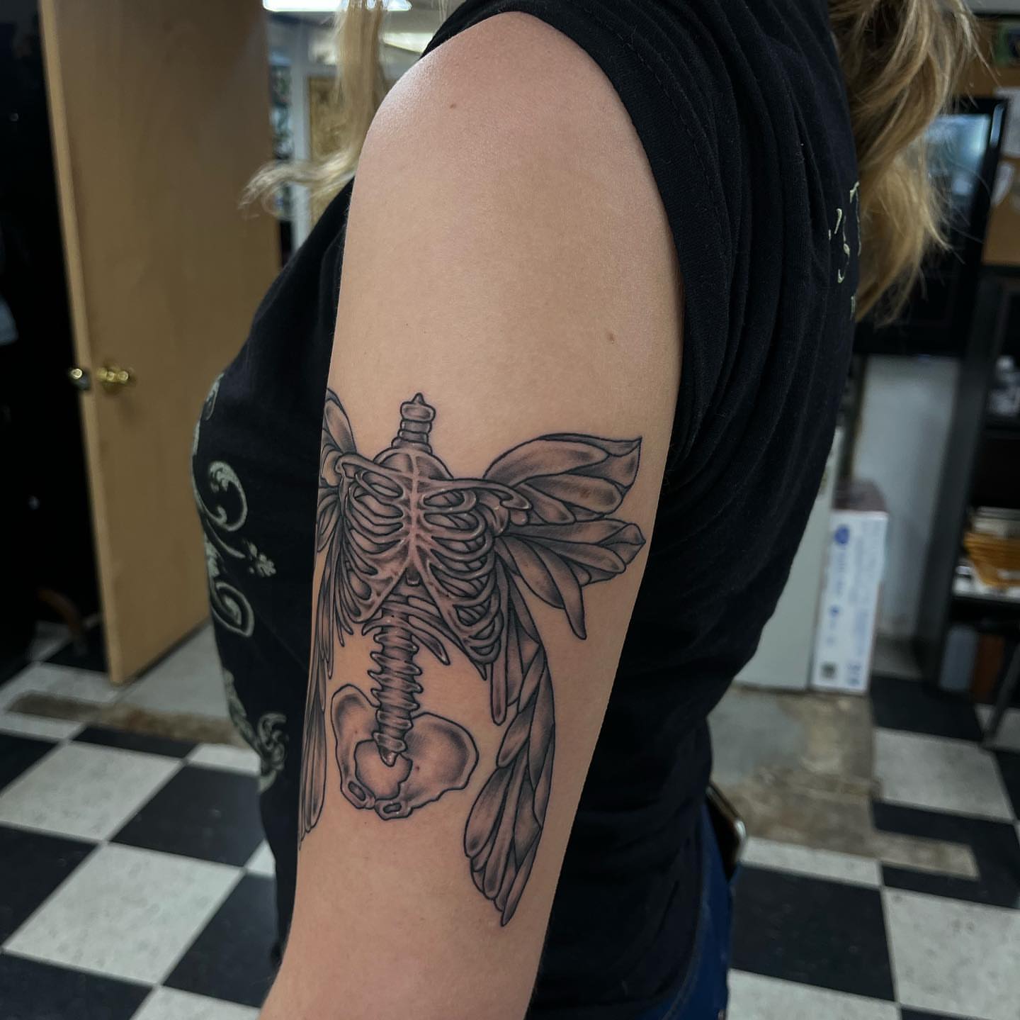 Tattoo by @goldenboysink — black_and_grey