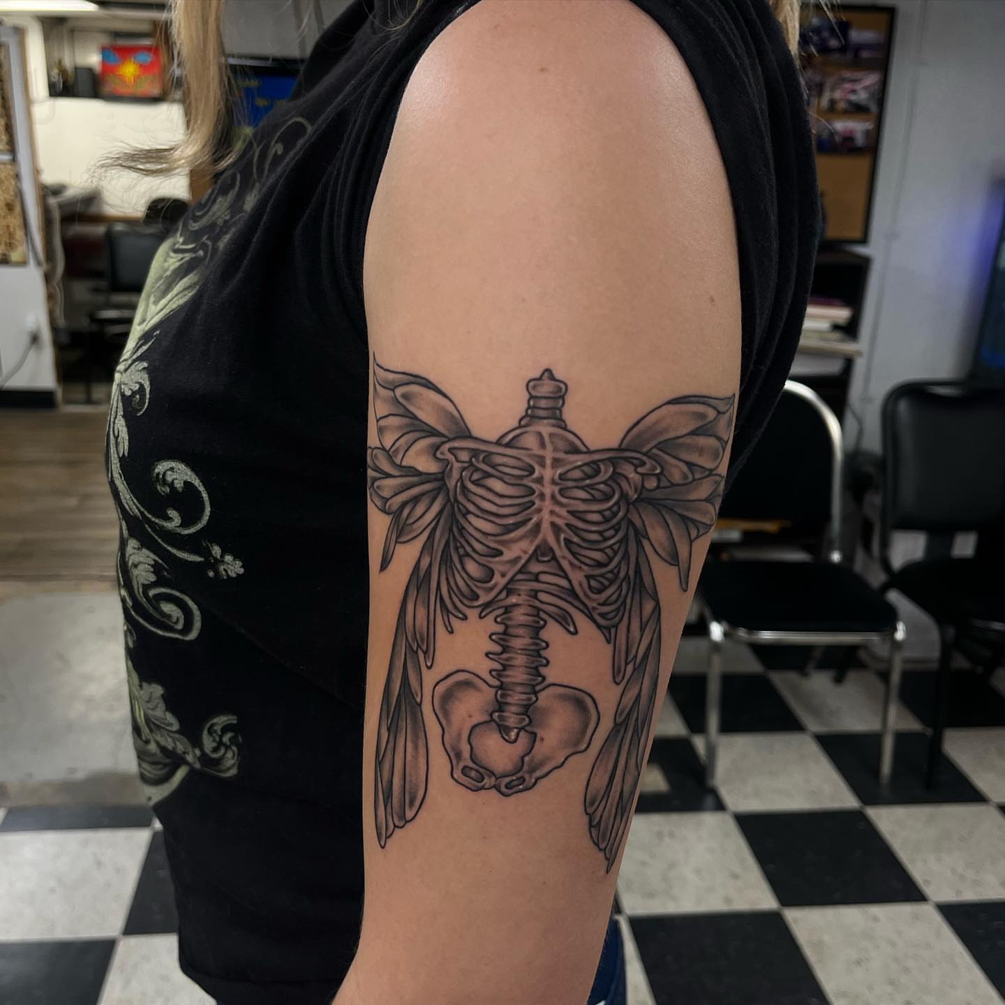 Tattoo by @goldenboysink — black_and_grey