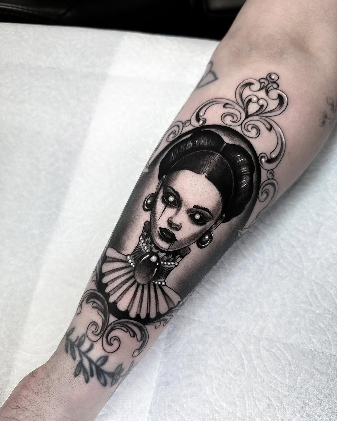 Tattoo by @tommytattoo333 — black_and_grey, realism