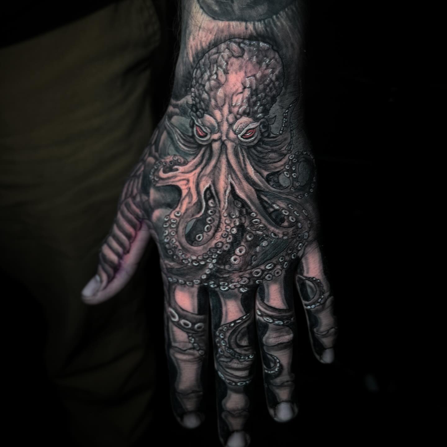 Octopus realism tattoo on the hand by Maverick Mayes🕷