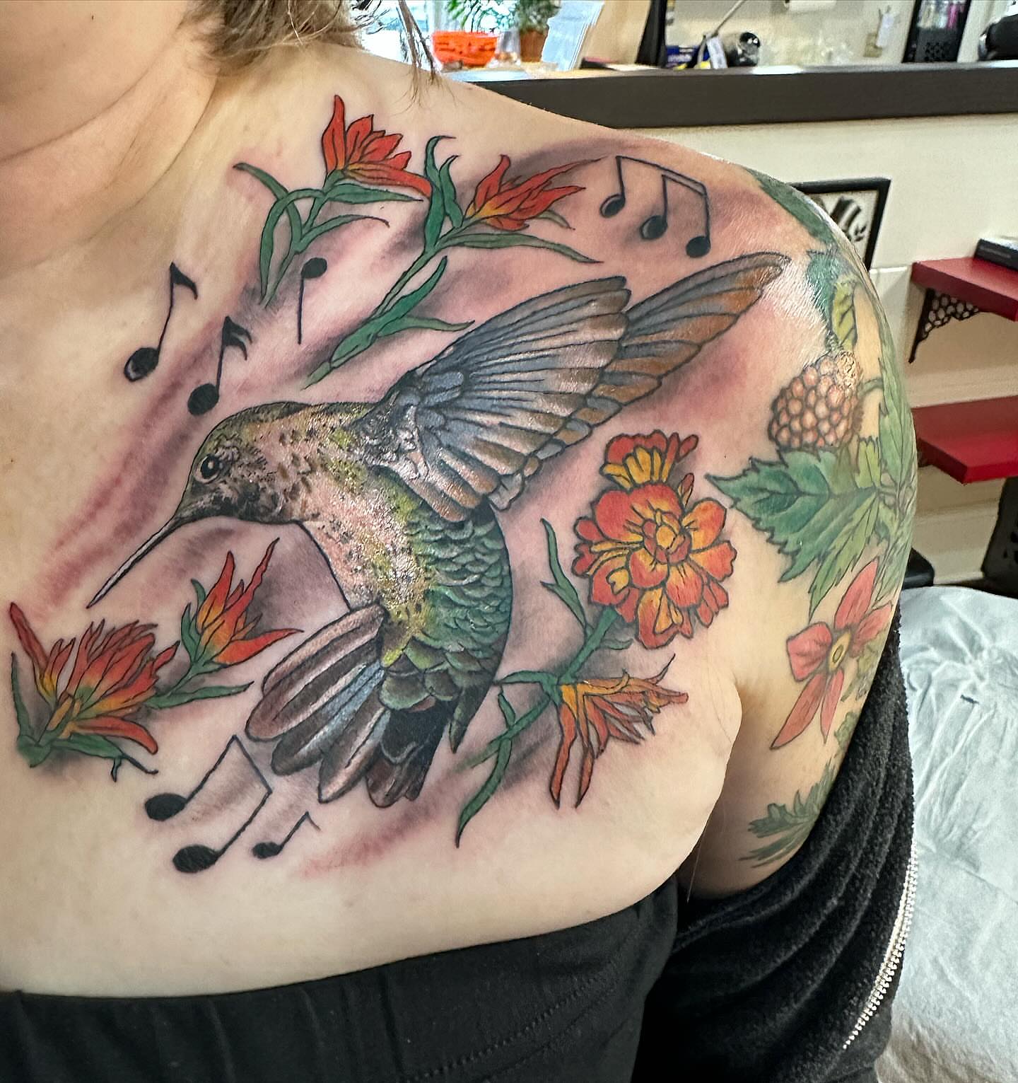 Tattoo by @rollhardy — realism, dotwork