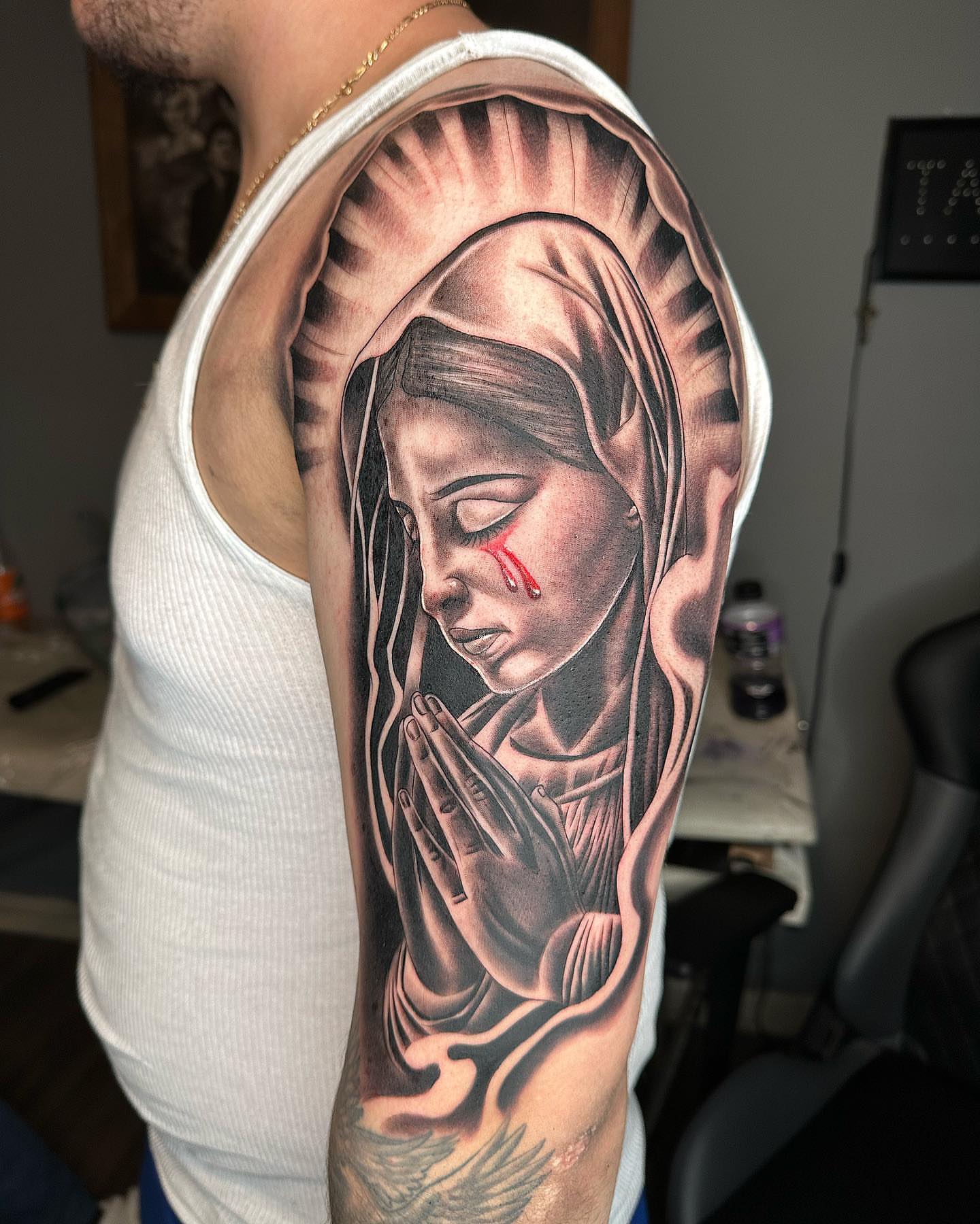 Tattoo by @allbluehundreds — realism, black_and_grey