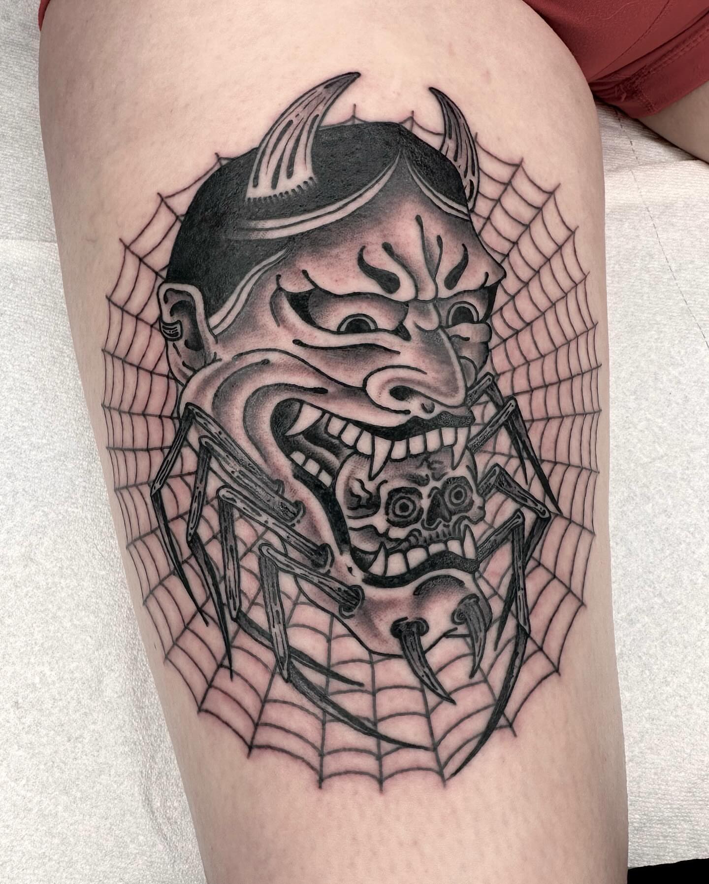Tattoo by @lijxmachina — black_and_grey, japanese_irezumi