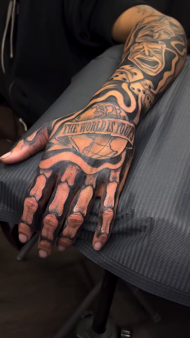 Realism tattoo on the upper arm by jayden