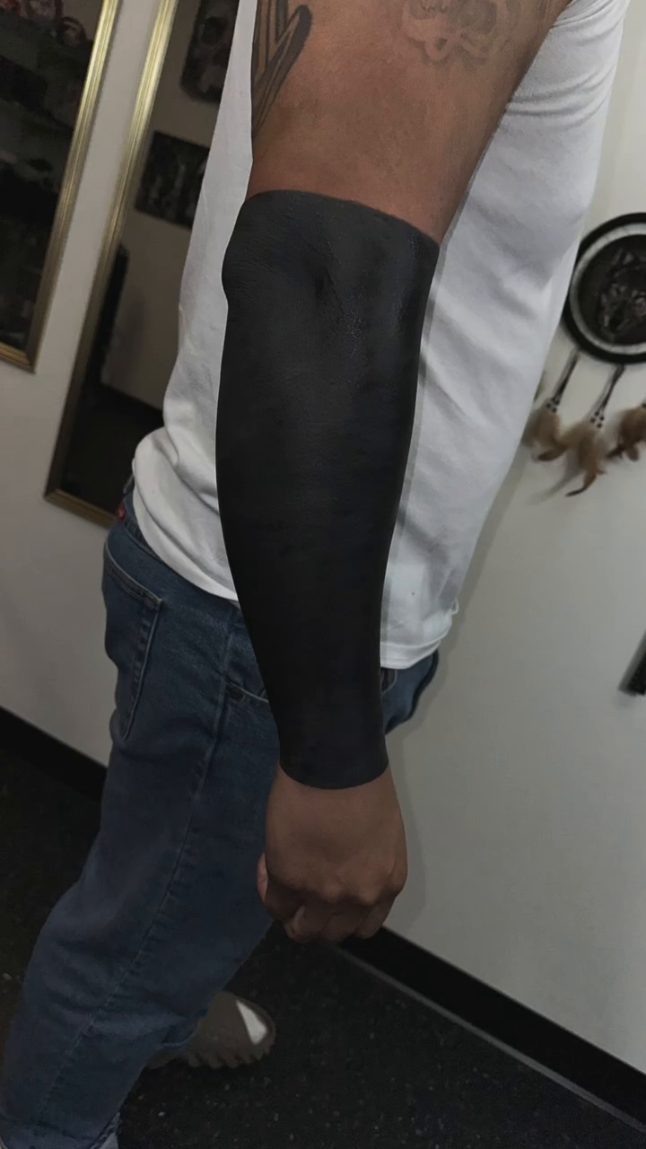 Tattoo by @tovar_tattoos — blackwork