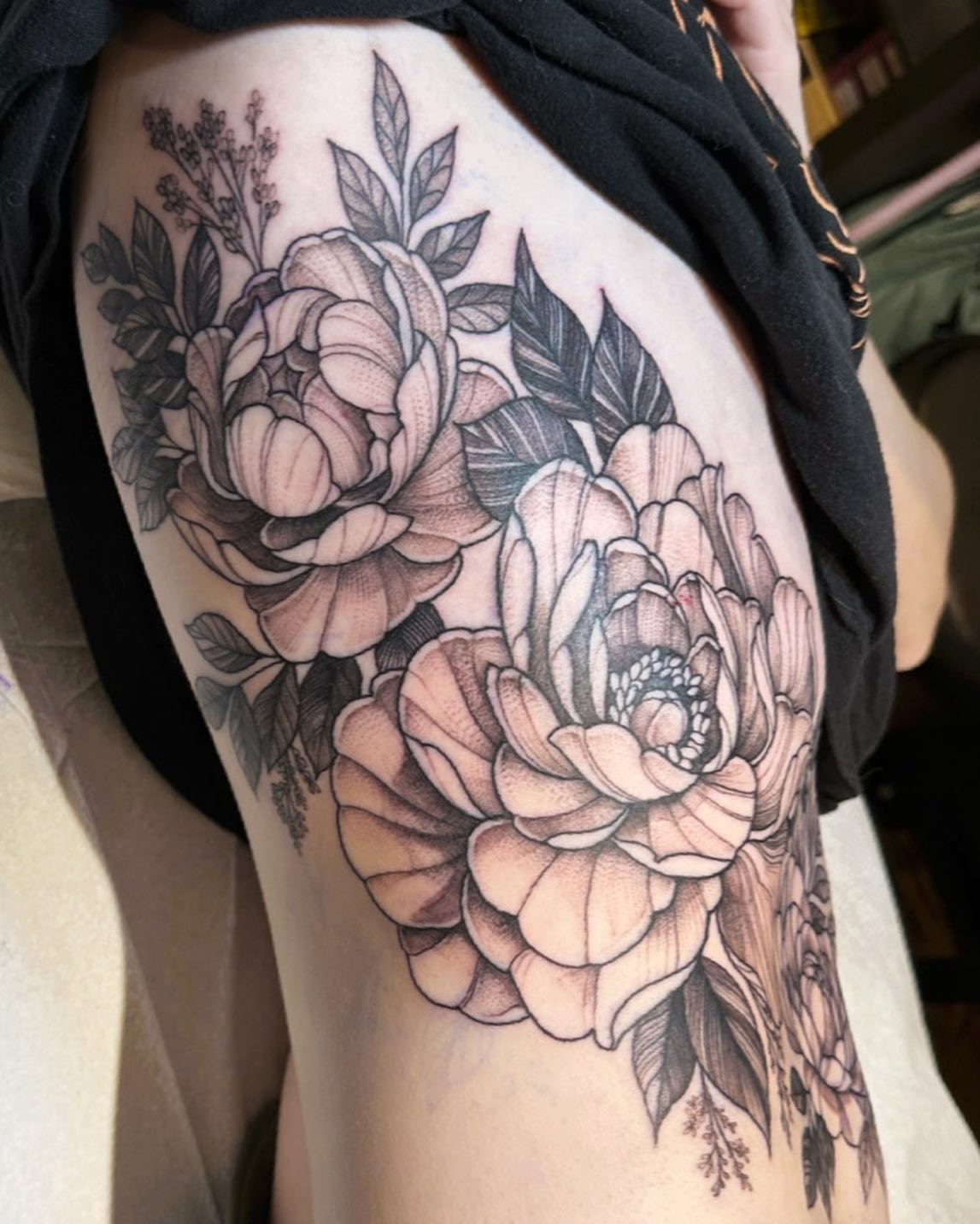Peonies and foliage dotwork tattoo on the thigh by 🦎Langley Osborn Tattoos🦎, Maryville, Tennessee