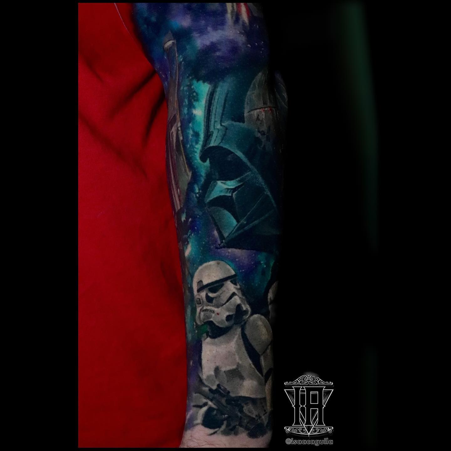 Tattoo by @isaacaguila โ realism, dotwork