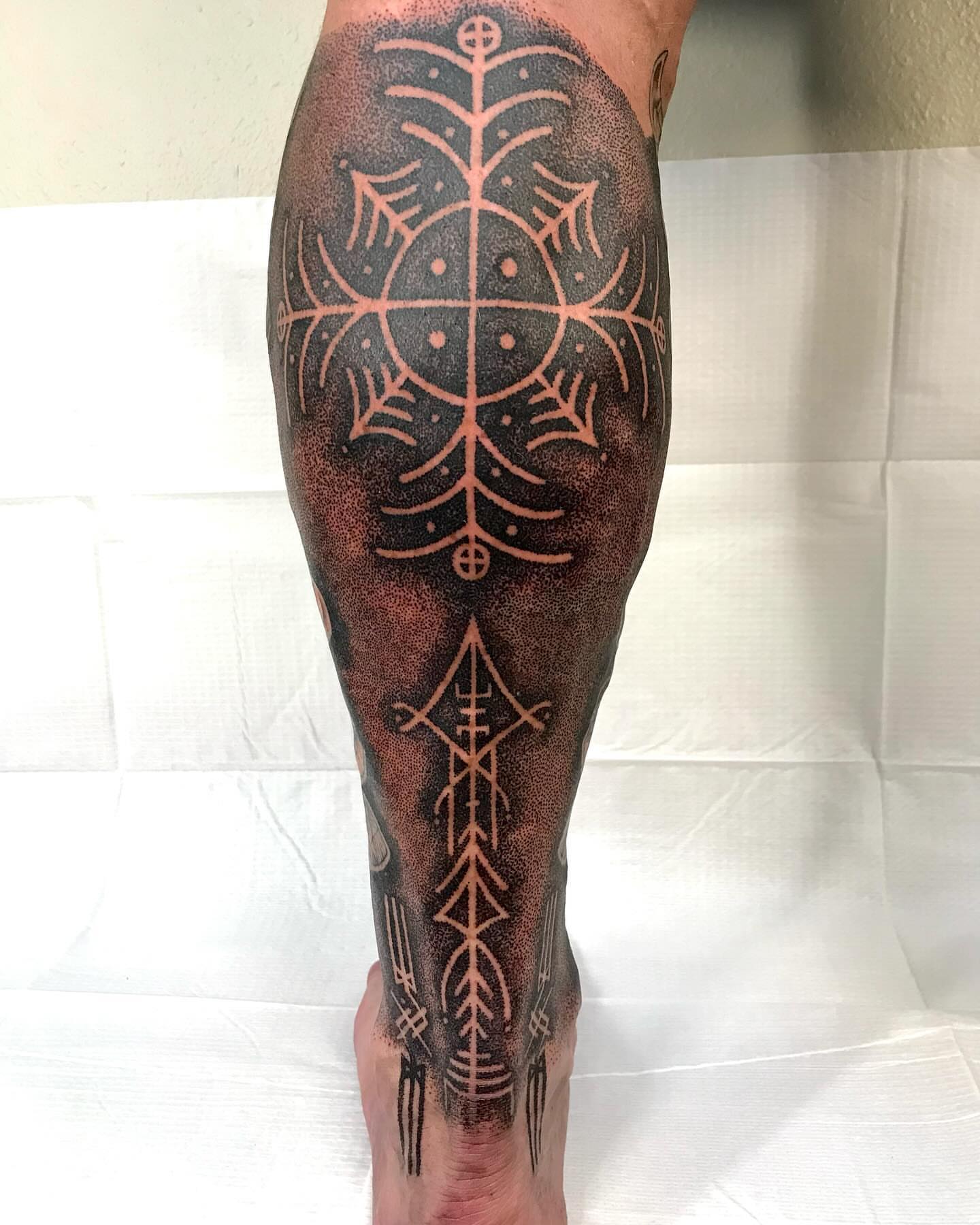 Tattoo by @lucidinceptions — dotwork