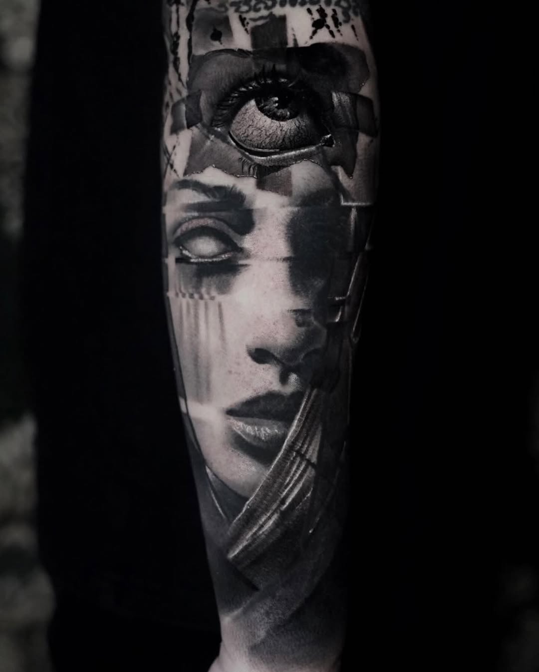 Tattoo by @facundogiltattoo — realism, black_and_grey