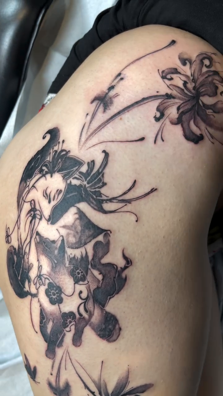 Tattoo by @ianvansart — japanese_irezumi, black_and_grey