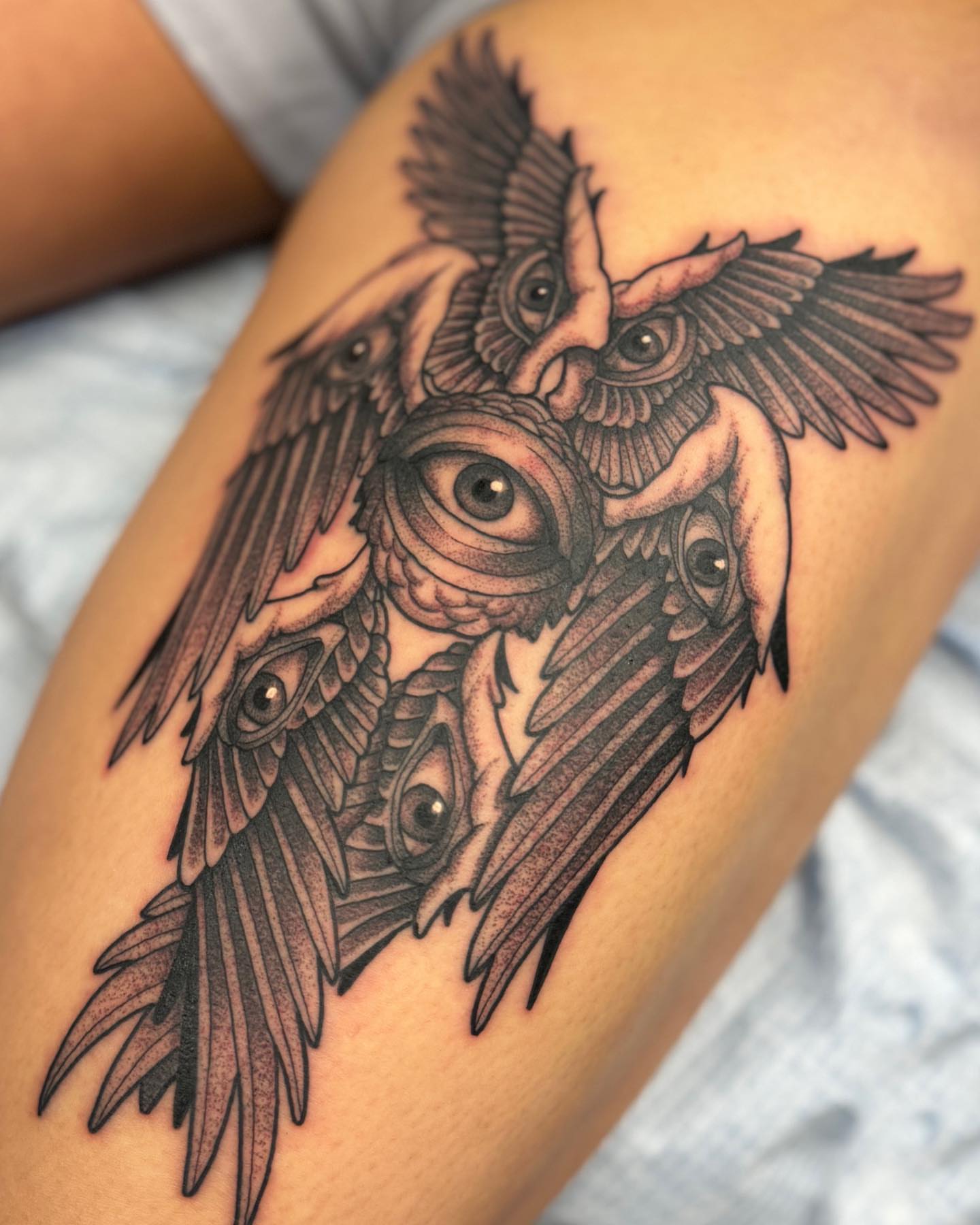 Owl dotwork tattoo on the thigh by Luis Torres, Harrison, New Jersey