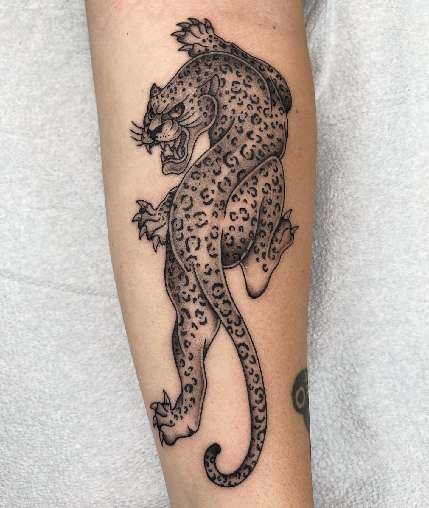 Tattoo by @tiyannagarlic — black_and_grey