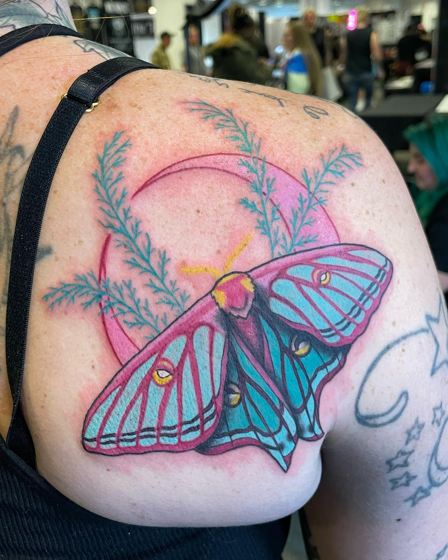 Tattoo by @tatutrust — new_school, illustrative