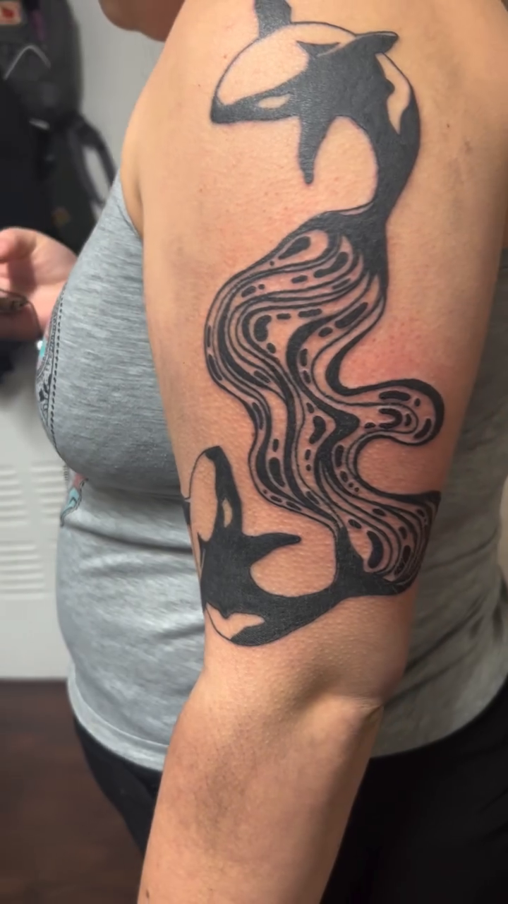 Tattoo by @fig_thetattooer — blackwork, geometric