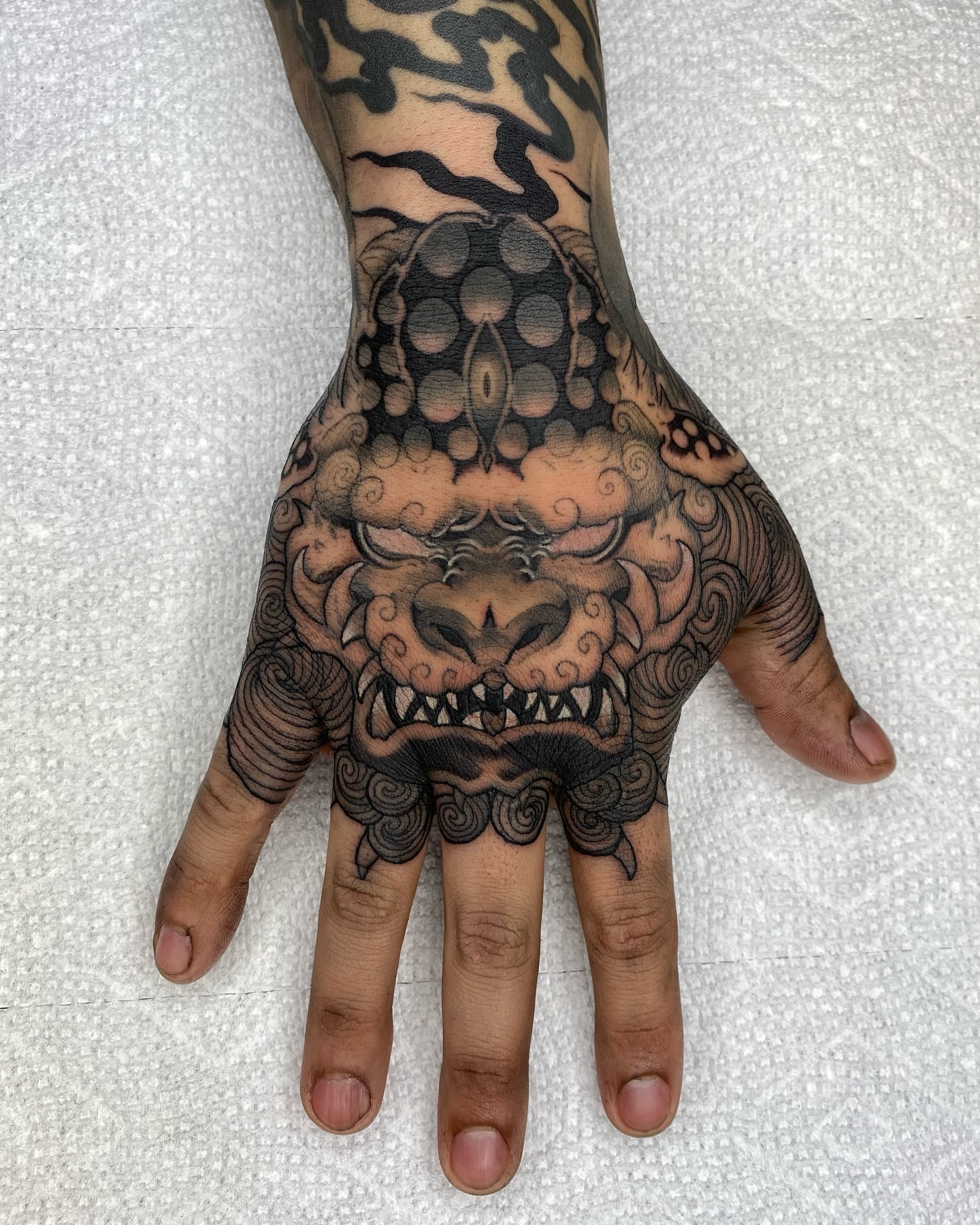 Tattoo by @brawdertattoo — japanese_irezumi
