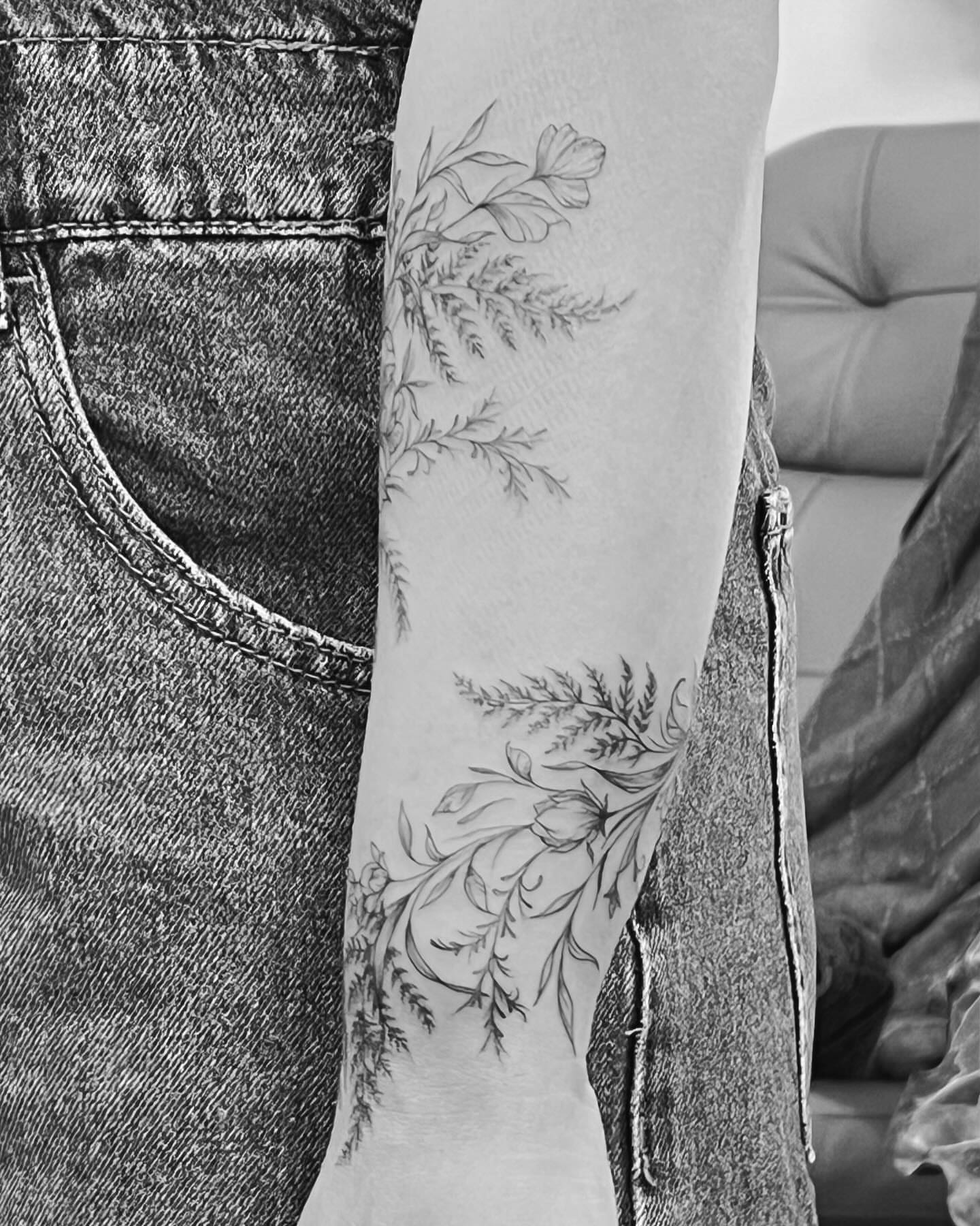 Tattoo by @seraphim.fineline — black_and_grey