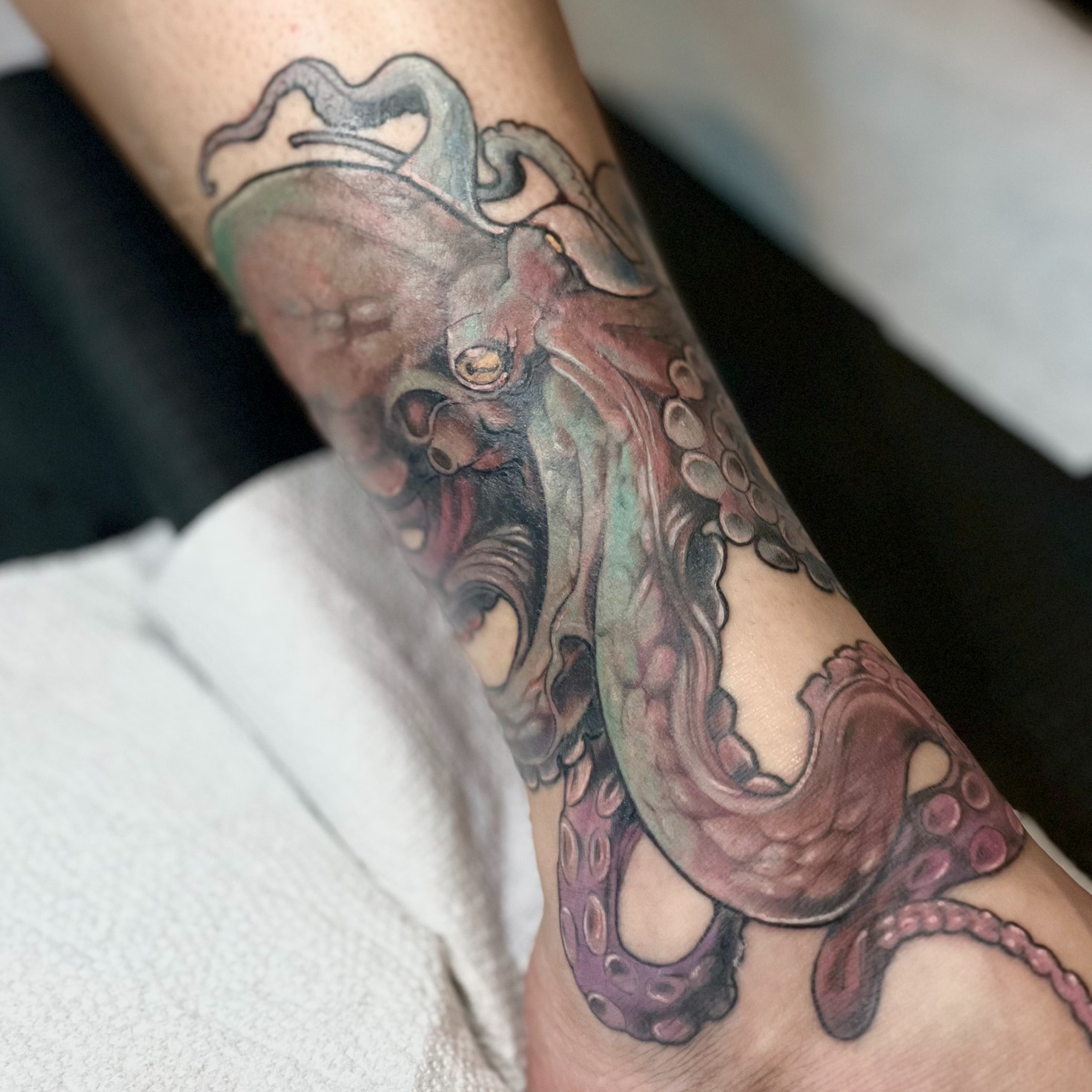 Tattoo by @miss_hell_radz — realism