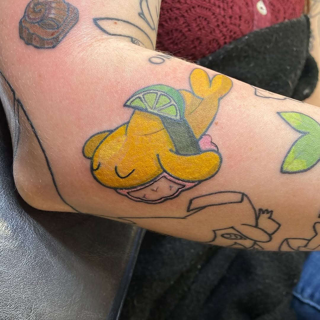 Tattoo by @botanicalsabbath โ new_school