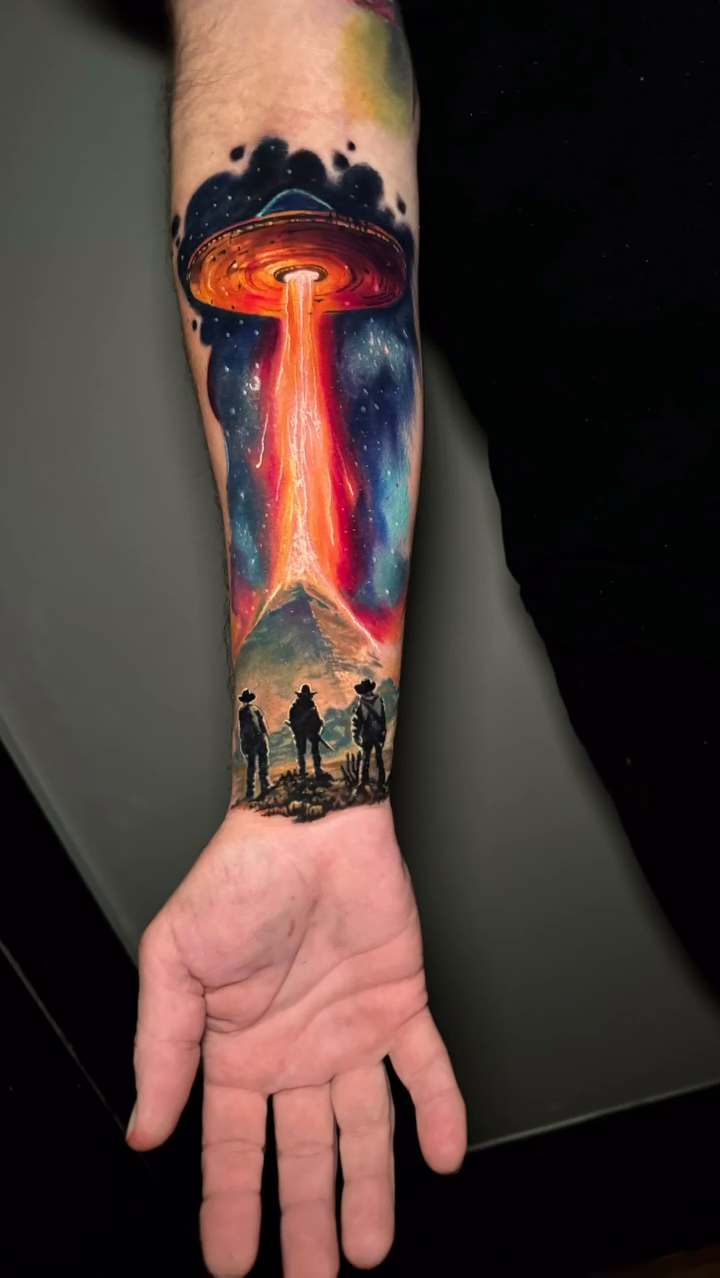 Tattoo by @martinazago_tattoo — realism, new_school