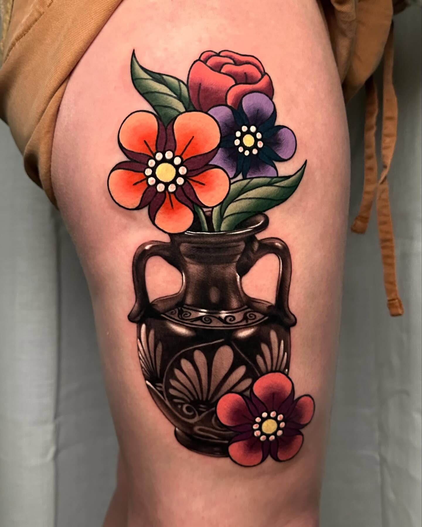 Tattoo by @happycampertattoos โ american_traditional
